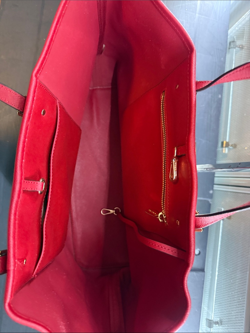 Michael Kors Bright Red Leather Tote with Gold MK Charm - Picture 5 of 16